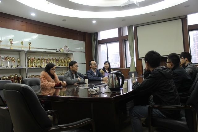 校友官强出席新莆京3969校友回访交流会