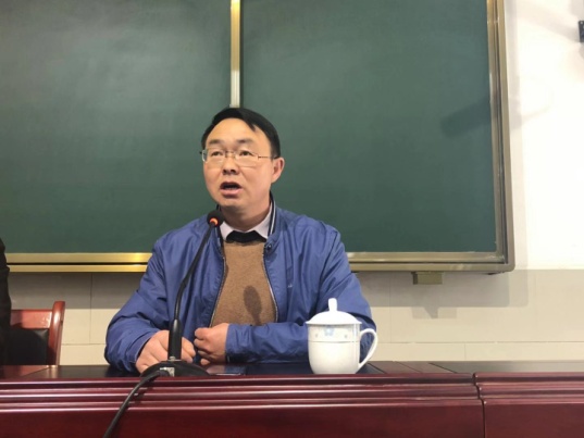 安全常驻心间　建设和谐校园——BB贝博艾弗森官网开展安全知识培训