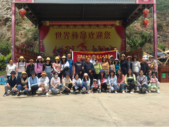 迎第一缕阳光 庆建党100周年--BB贝博艾弗森官网组织教职工开展春游活动