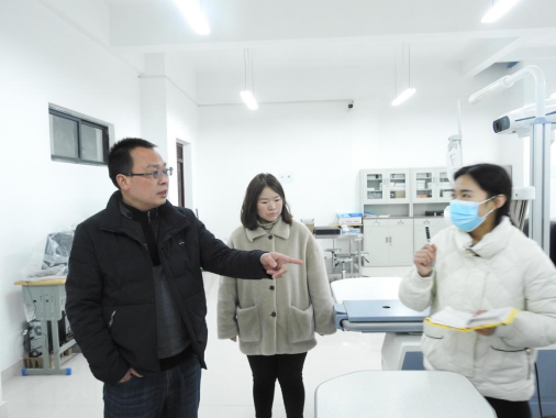 BB贝博艾弗森官网开展2023年春季学期  实验室安全卫生大检查