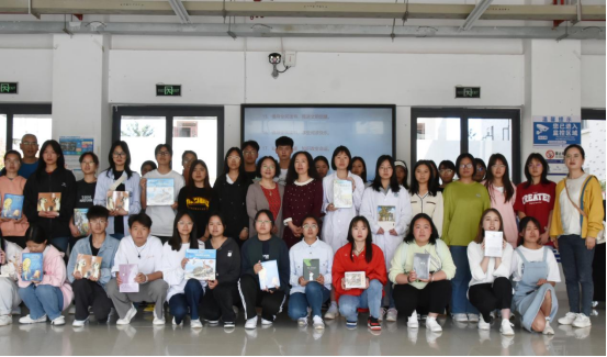 “博”闻书香、“阅”见未来——BB贝博艾弗森官网开展4.23“世界读书日”宣传教育系列活动